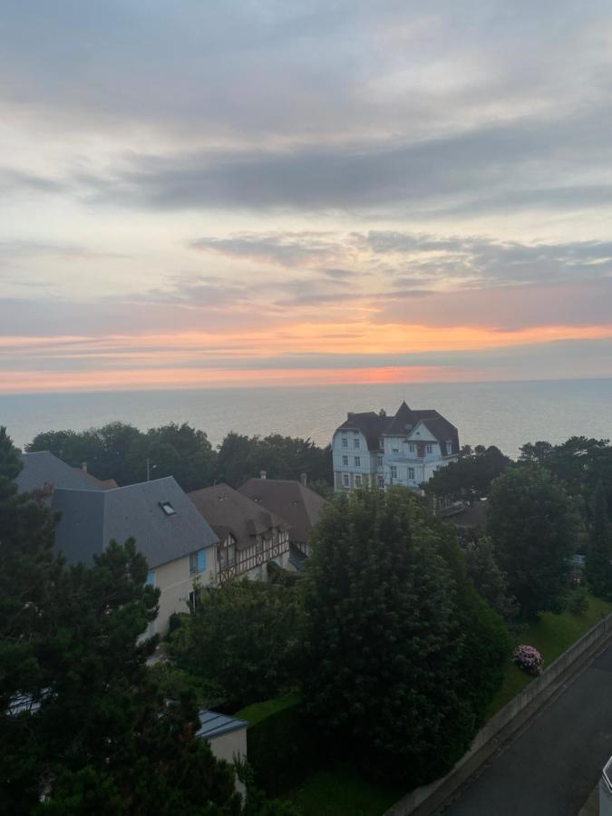 La Perle Marine Apartment Trouville-sur-Mer Luaran gambar